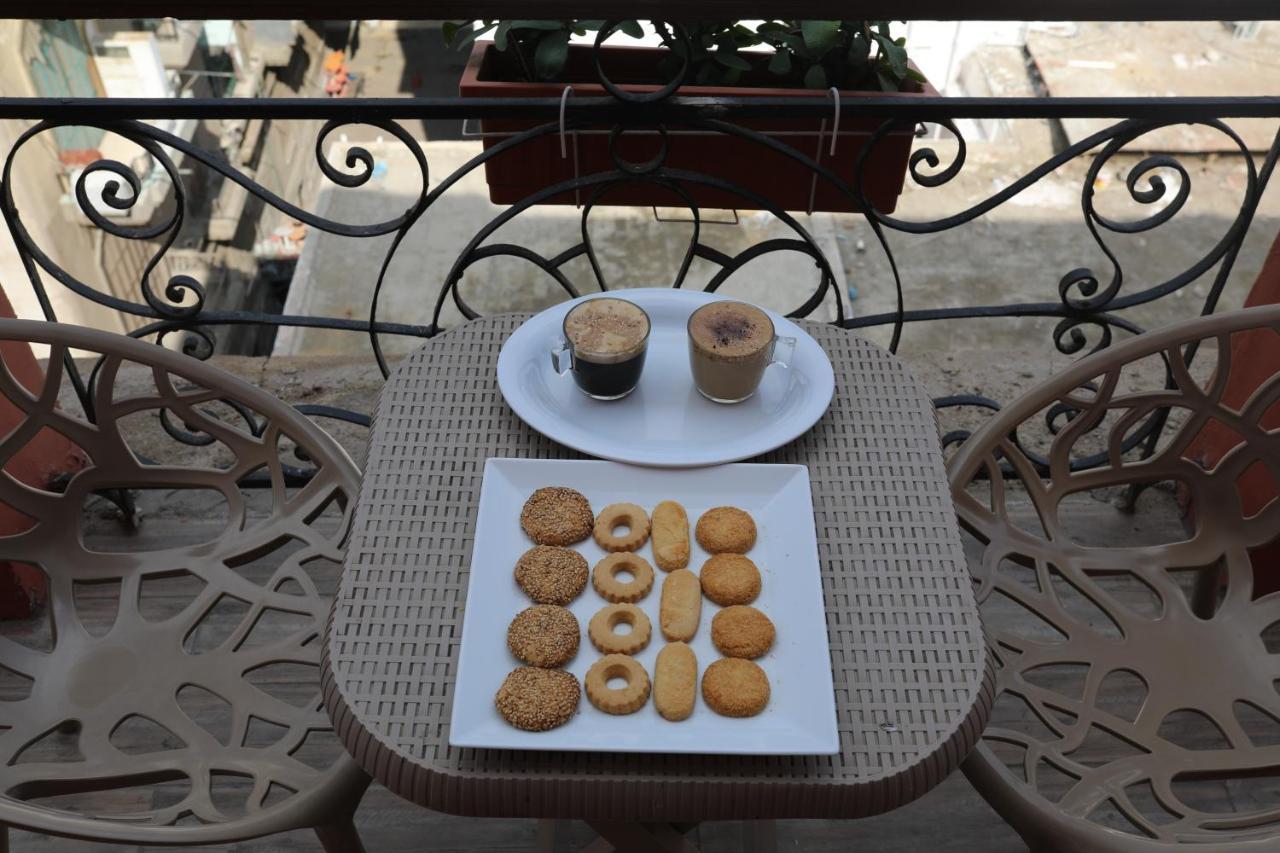 New Midtown Hostal El Cairo