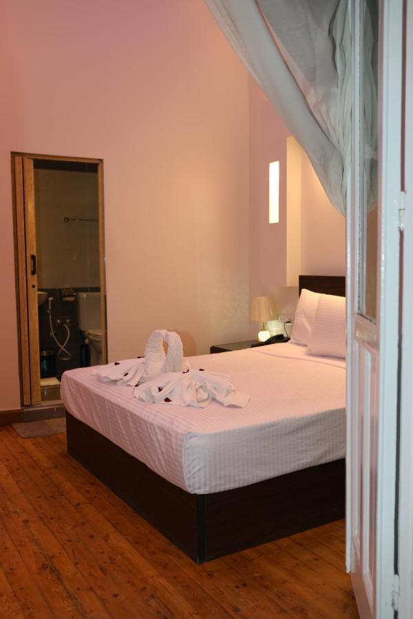 New Midtown Hostal